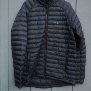Oakley Men's Dark Gray Puffer Jacket